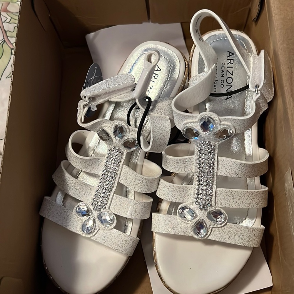 NIB Girls Arizona white wedge shoes size 1 jewels